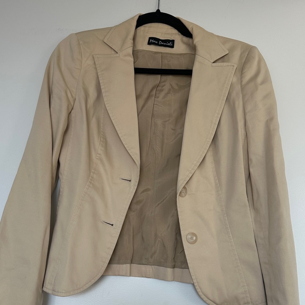 Light Beige Women's Tailored Blazer